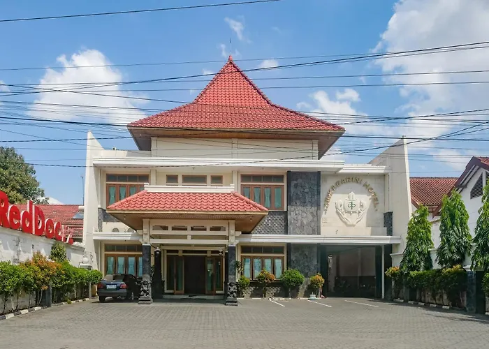 RedDoorz near XT Square Yogyakarta